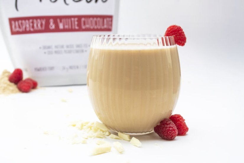 Natywne białko serwatkowe BIO GrassFed - Malina i biała czekolada / Native GrassFed Whey Protein - 1000 g PL