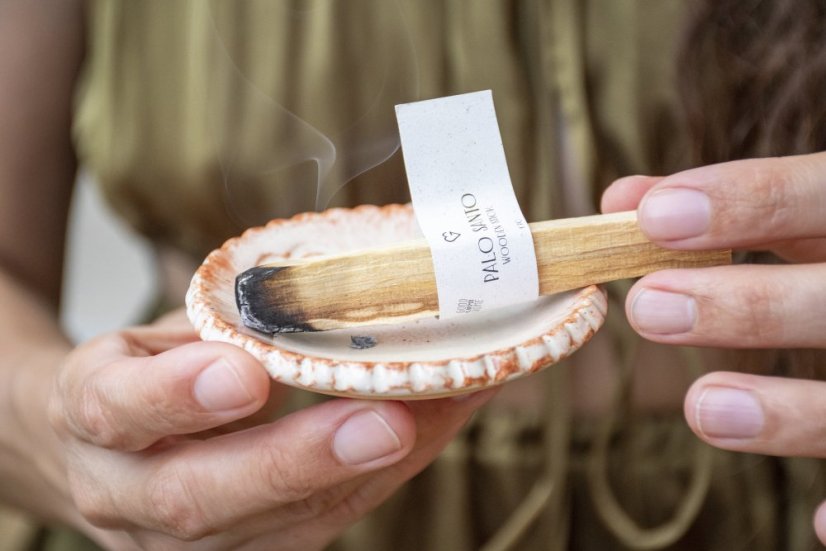 Palo santo dřevo 1 ks - Palo Santo wooden stick 1 pcs CZ