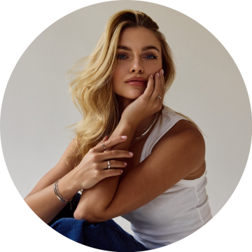 Karolína Syrotuková - Recenze
