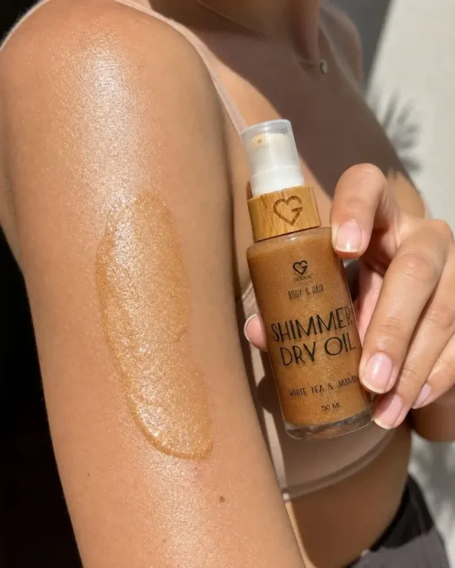 SK Shimmer oil - Rozjasňujúci suchý olej na pokožku a vlasy - 50 ml