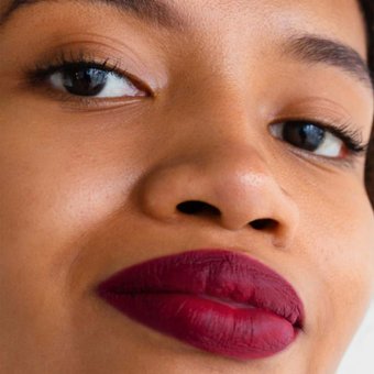 NUI Cosmetics - Přírodní veganská bio rtěnka Tempora 4,5 g CZ