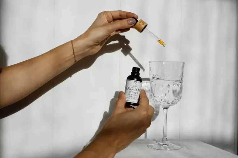 Olejek z oregano BIO - ekstrakt CO2 o pełnym spektrum działania, karwakrol min. 80% - Oregano extract 30 ml PL