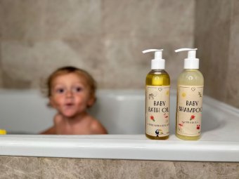 Baby Bath Oil - Koupelový olej pro miminka 200 ml SK